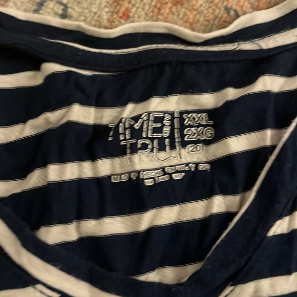 Time & Tru Short Sleeve Tee - Picture 2 of 3